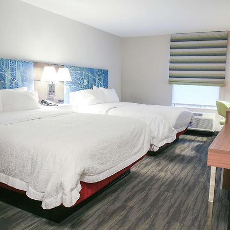 Hampton Inn & Suites Mount Laurel/Moorestown Εξωτερικό φωτογραφία