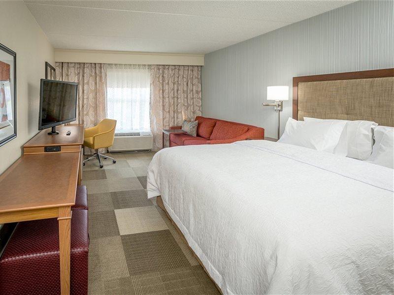 Hampton Inn & Suites Mount Laurel/Moorestown Εξωτερικό φωτογραφία