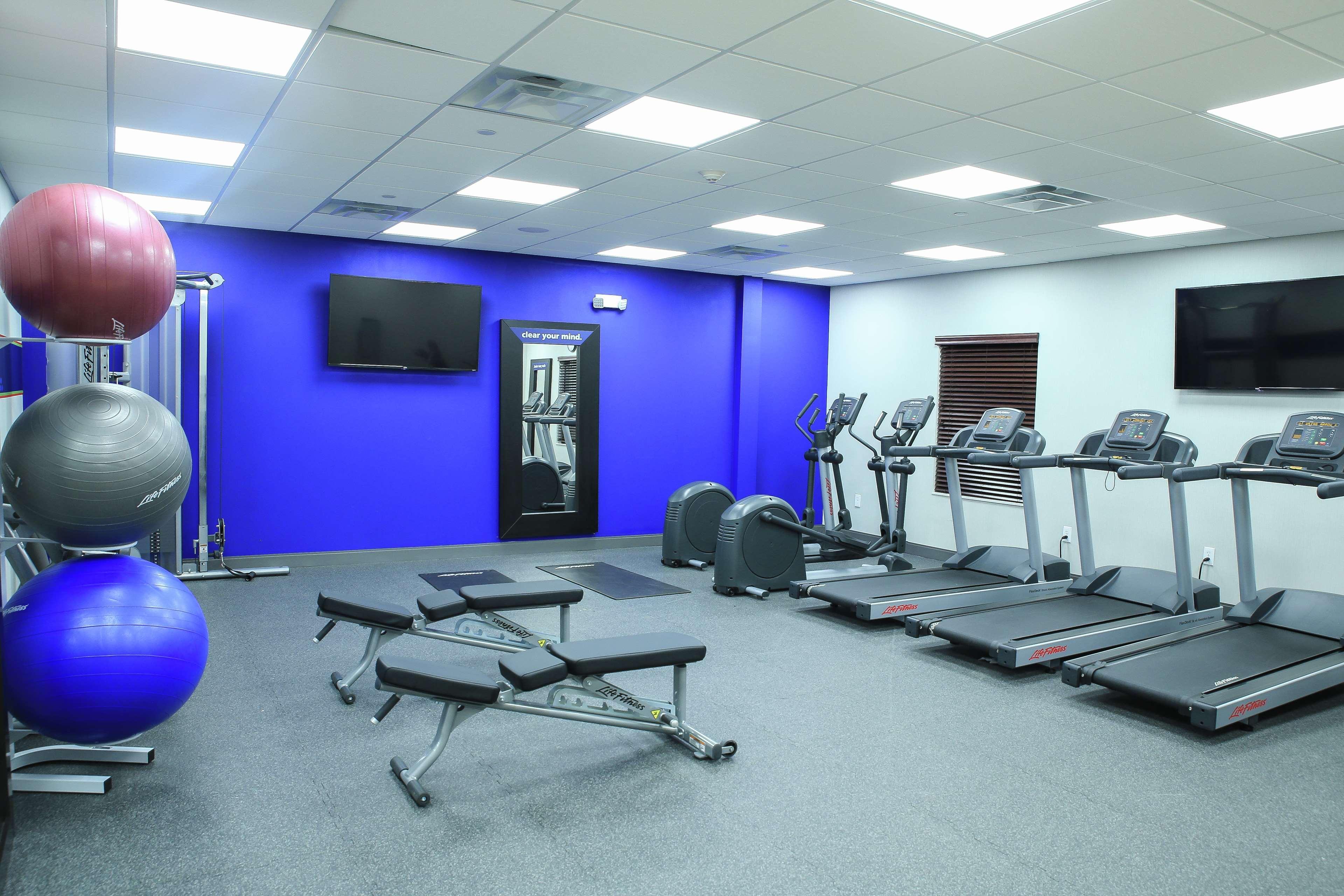 Hampton Inn & Suites Mount Laurel/Moorestown Εξωτερικό φωτογραφία