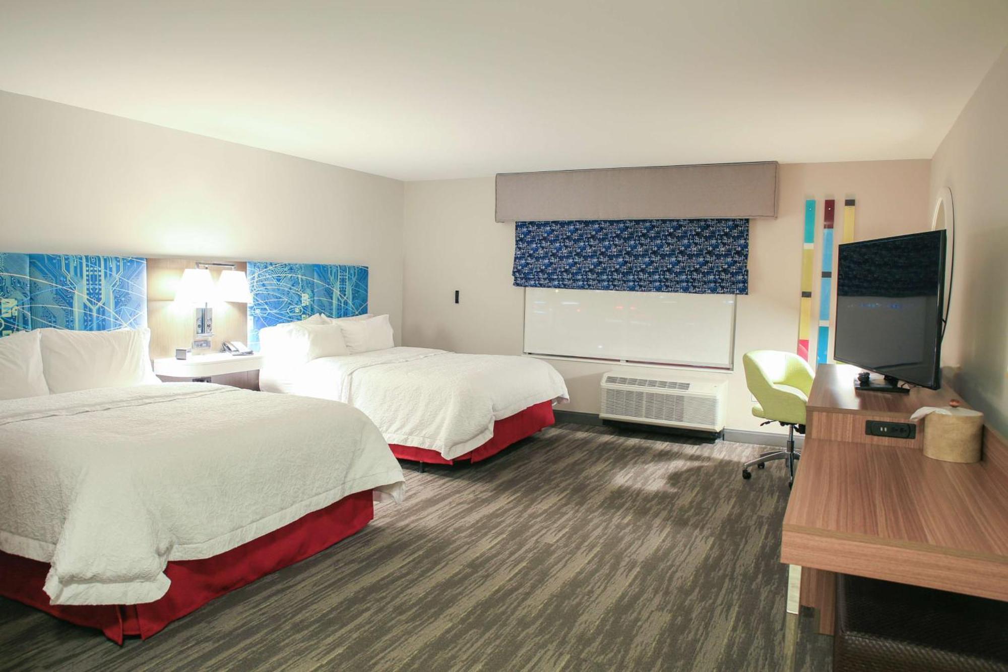 Hampton Inn & Suites Mount Laurel/Moorestown Εξωτερικό φωτογραφία